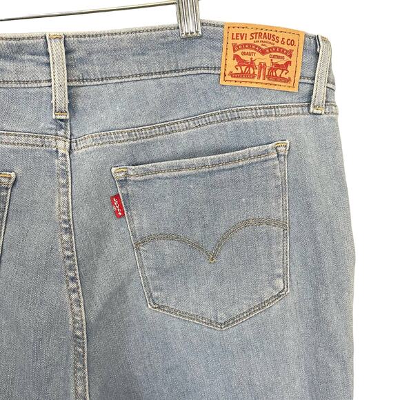 Levi's Women's Blue Stretch Distressed Mid Rise 711 Skinny Ankle Jeans Size 33 - Picture 4 of 8